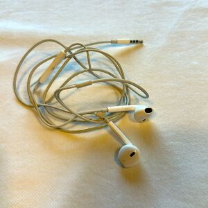 Apple iPhone Headphones